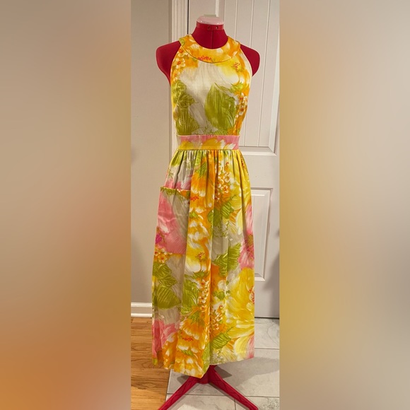 Rare Vintage 1970s Tori Richard Honolulu Yellow Floral Halter Maxi Dress - Picture 6 of 12